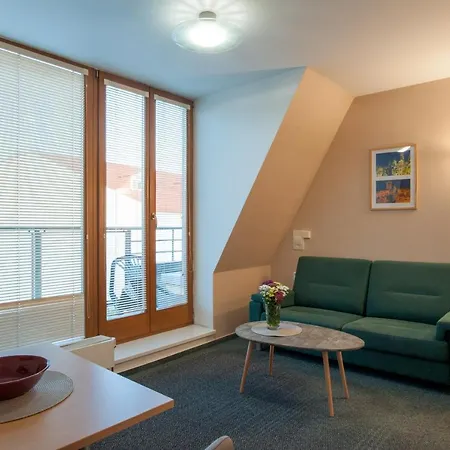 Apartment Marco Shipping Budweis
